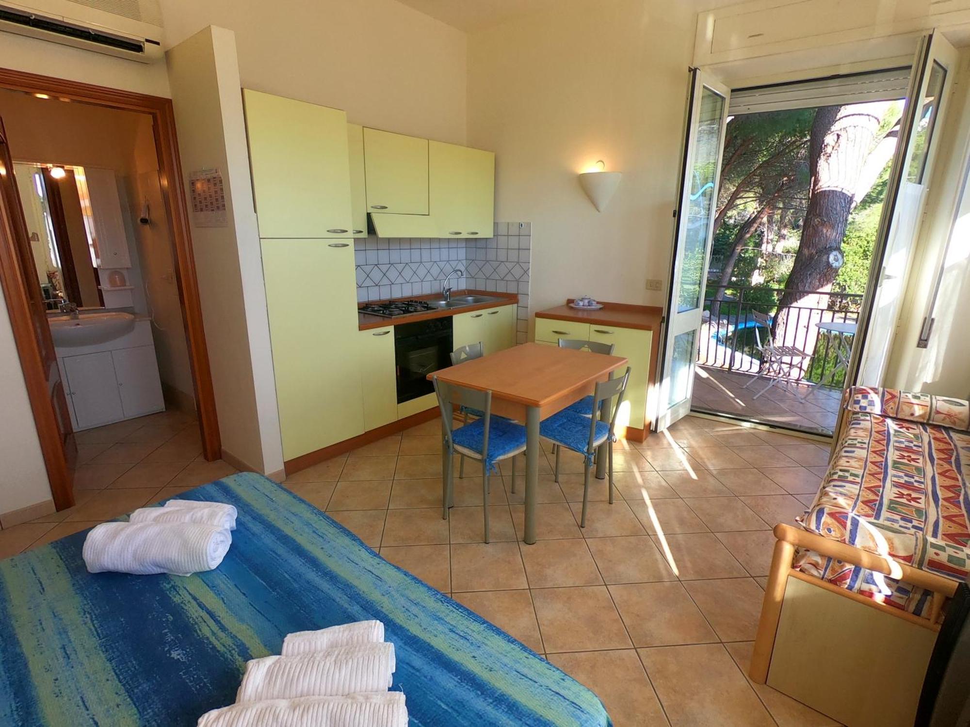 Villa Emilia Appartments Cala Gonone Exteriör bild